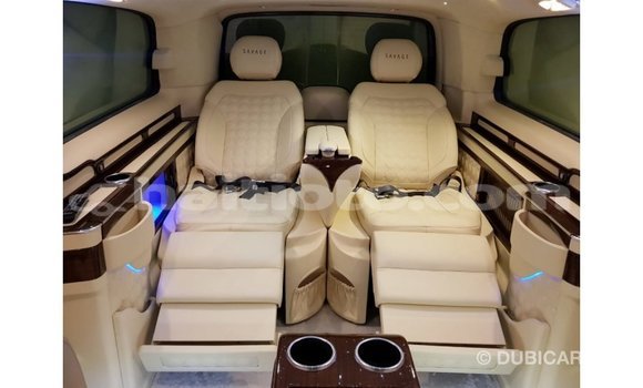 Acheter Import Voiture Mercedes-Benz 250 Noir à Import - Dubai, Artibonite Acheter Import Voiture Mercedes-Benz 250 Noir à Import - Dubai, Artibonite