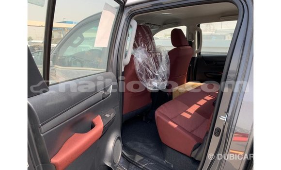 Acheter Import Voiture Toyota Hilux Autre à Import - Dubai, Artibonite Acheter Import Voiture Toyota Hilux Autre à Import - Dubai, Artibonite