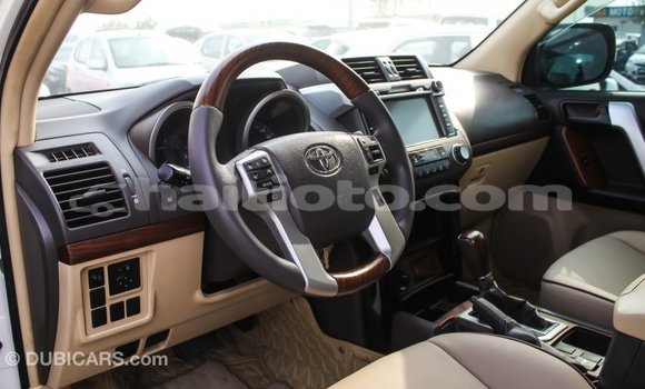 Acheter Import Voiture Toyota Prado Blanc à Import - Dubai, Artibonite Acheter Import Voiture Toyota Prado Blanc à Import - Dubai, Artibonite