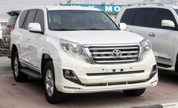 Acheter Import Voiture Toyota Prado Blanc à Import - Dubai, Artibonite Acheter Import Voiture Toyota Prado Blanc à Import - Dubai, Artibonite