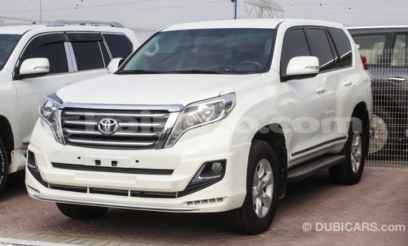 Acheter Import Voiture Toyota Prado Blanc à Import - Dubai, Artibonite Acheter Import Voiture Toyota Prado Blanc à Import - Dubai, Artibonite