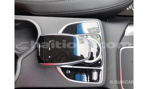 Acheter Import Voiture Mercedes-Benz 250 Bleu à Import - Dubai, Artibonite Acheter Import Voiture Mercedes-Benz 250 Bleu à Import - Dubai, Artibonite