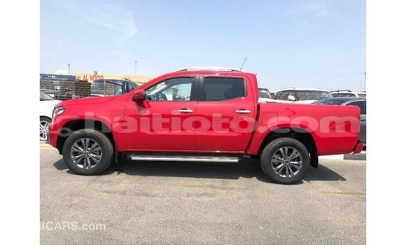 Acheter Import Voiture Mercedes-Benz 250 Rouge à Import - Dubai, Artibonite Acheter Import Voiture Mercedes-Benz 250 Rouge à Import - Dubai, Artibonite