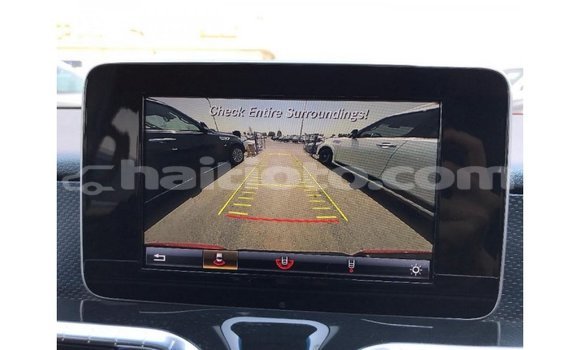 Acheter Import Voiture Mercedes-Benz 250 Rouge à Import - Dubai, Artibonite Acheter Import Voiture Mercedes-Benz 250 Rouge à Import - Dubai, Artibonite