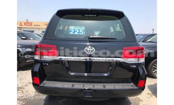Acheter Import Voiture Toyota Land Cruiser Noir à Import - Dubai, Artibonite Acheter Import Voiture Toyota Land Cruiser Noir à Import - Dubai, Artibonite