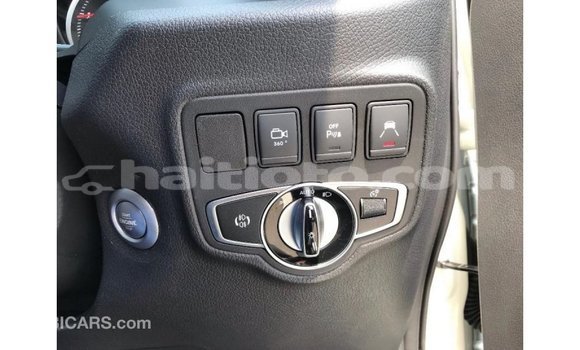 Acheter Import Voiture Mercedes-Benz 250 Blanc à Import - Dubai, Artibonite Acheter Import Voiture Mercedes-Benz 250 Blanc à Import - Dubai, Artibonite