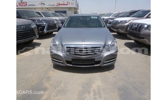Acheter Import Voiture Mercedes-Benz 250 Autre à Import - Dubai, Artibonite Acheter Import Voiture Mercedes-Benz 250 Autre à Import - Dubai, Artibonite