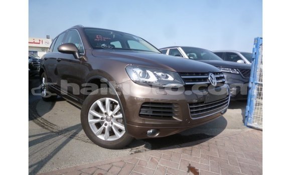 Acheter Import Voiture Volkswagen Touareg Marron à Import - Dubai, Artibonite
