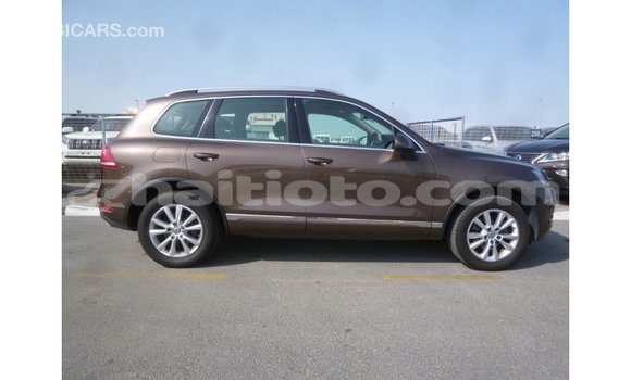 Acheter Import Voiture Volkswagen Touareg Marron à Import - Dubai, Artibonite Acheter Import Voiture Volkswagen Touareg Marron à Import - Dubai, Artibonite