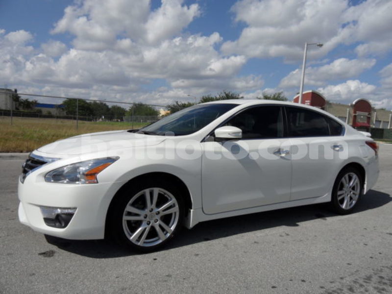 Big with watermark dcmi45871