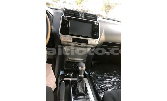 Acheter Import Voiture Toyota Prado Noir à Import - Dubai, Artibonite Acheter Import Voiture Toyota Prado Noir à Import - Dubai, Artibonite